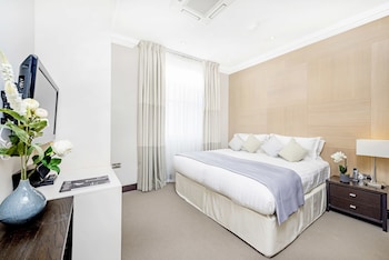 Executive Three Bedroom Apartment with Terrace