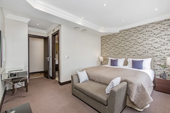 Penthouse Suite, Four Bedrooms Apartment