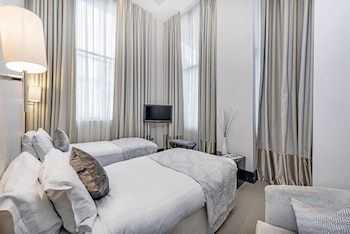 Deluxe Apartment, 2 Bedrooms (2 Bathrooms)
