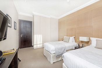 Executive Three Bedroom Apartment with Terrace