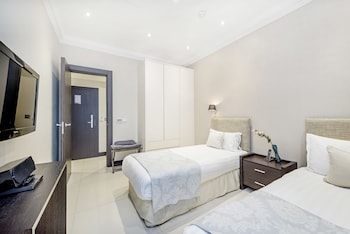 Standard Apartment, 3 Bedrooms (Lower Ground floor)