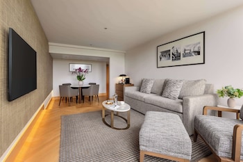 Park Suite