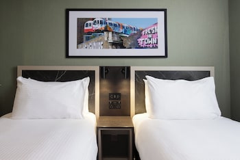 Standard Plus Twin Room