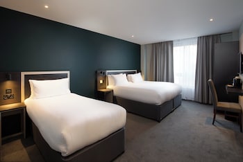 Standard Plus Family Room