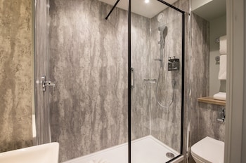 Standard Plus Triple Room