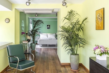 Suite, 1 Queen Bed, Ocean View