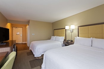 Room, 2 Queen Beds, Accessible, Non Smoking