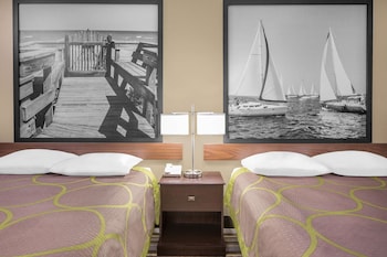 Room, 2 Queen Beds, Non Smoking