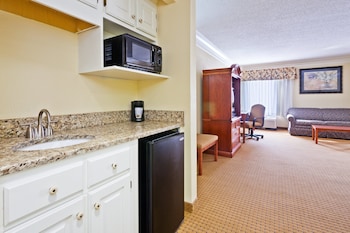 Suite, Multiple Beds