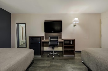 Standard Room, 2 Double Beds, Non Smoking