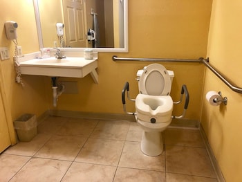 Room, 1 Double Bed, Accessible, Non Smoking (with Patio)