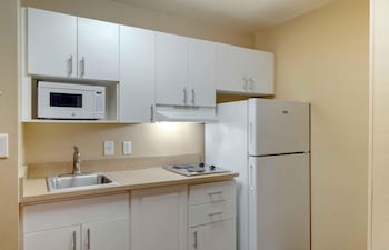 Deluxe Studio, Multiple Beds, Non Smoking