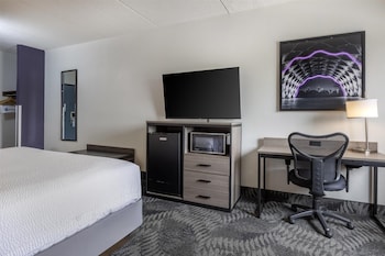 Standard Room, 1 King Bed, Non Smoking