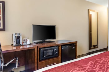Standard Room, 1 Queen Bed, Non Smoking