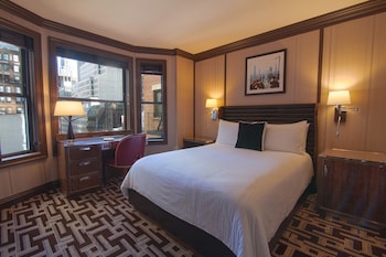 Premium Room, 1 King Bed
