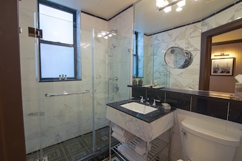 Superior Room, 1 Queen Bed