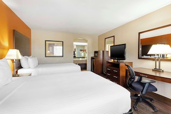 Standard Room, 2 Queen Beds, Accessible, Refrigerator & Microwave