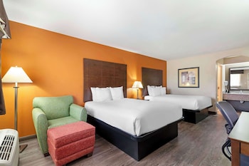 Standard Room, 2 Queen Beds, Accessible, Refrigerator & Microwave