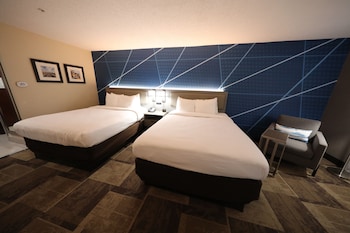 Standard Room, 2 Queen Beds, Non Smoking