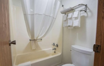 Standard Room, 2 Queen Beds, Non Smoking