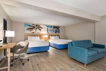 Room, 2 Queen Beds, Non Smoking (Mobility/Hearing Impaired)