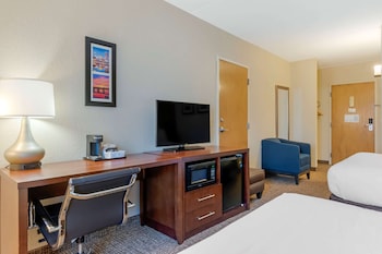 Standard Room, 2 Queen Beds, Non Smoking