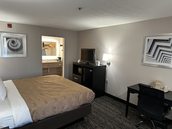 Standard Room, 1 King Bed, Non Smoking