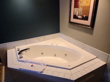 Junior Studio Suite, 1 King Bed, Non Smoking