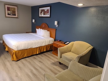 Deluxe Room, 1 Queen Bed, Non Smoking