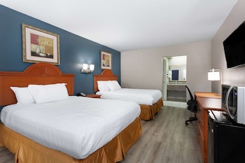 Room, 2 Queen Beds, Non Smoking