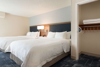 Room, 2 Queen Beds, Accessible, Non Smoking