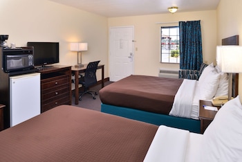 Room, 2 Queen Beds, Non Smoking