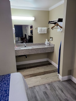 Double Room, 2 Double Beds