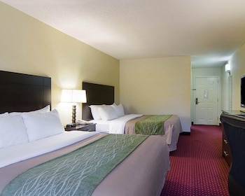 Room, 2 Queen Beds, Accessible, Non Smoking