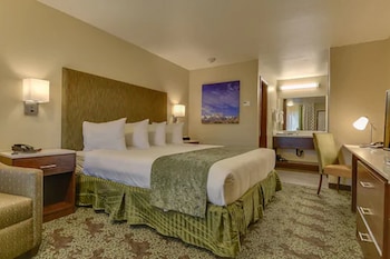 Deluxe Room, 1 King Bed