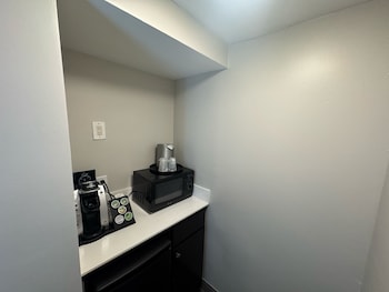 Suite, 1 King Bed