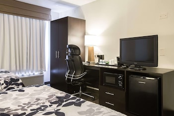 Double Room, 2 Double Beds, Non Smoking