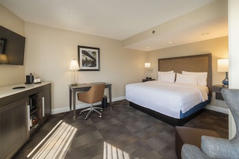 Room, 1 King Bed, Corner