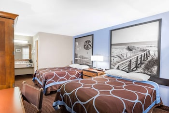 Room, 2 Queen Beds, Smoking