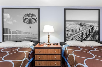 Room, 2 Queen Beds, Non Smoking