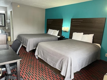 Standard Room, 2 Queen Beds, Non Smoking
