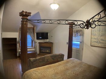 Room (Penthouse)