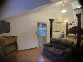 Room (Penthouse)