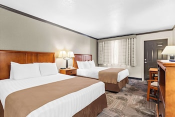 Standard Room, 2 Queen Beds, Non Smoking, Refrigerator & Microwave