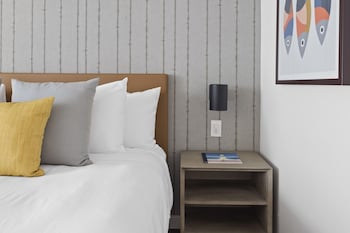 Standard Room, 1 King Bed, Ground Floor
