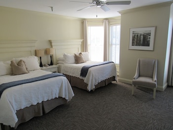Deluxe Double Room 26