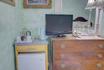Room, Private Bathroom (Bobwhite)