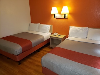 Standard Room, 2 Double Beds, Non Smoking