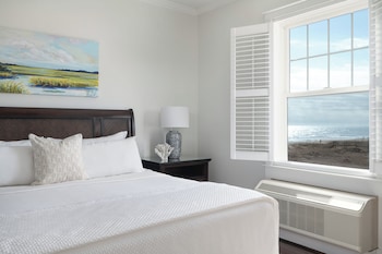 Room, 1 King Bed (Oceanview)