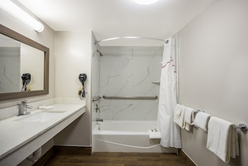 Deluxe Room, 1 King Bed, Accessible, (Smoke Free)
